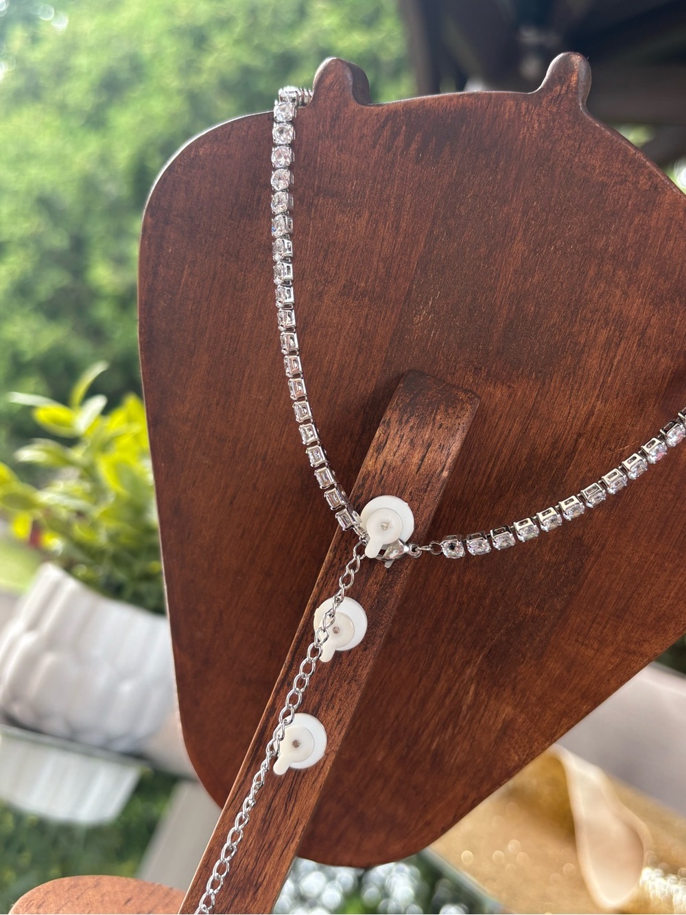 rhinestone bow choker - Picture 7 of 7